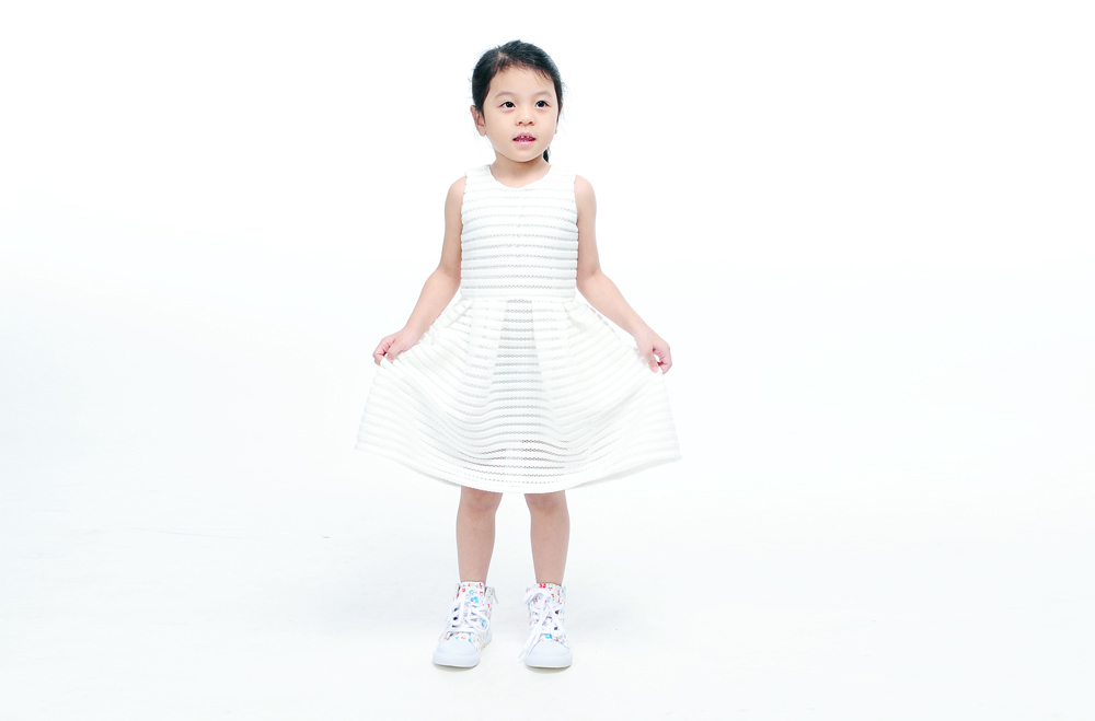 ELOHIM x Mummyfique Kids Collection: Three Ways to Wear the Tagan Lace Midi Dress 1