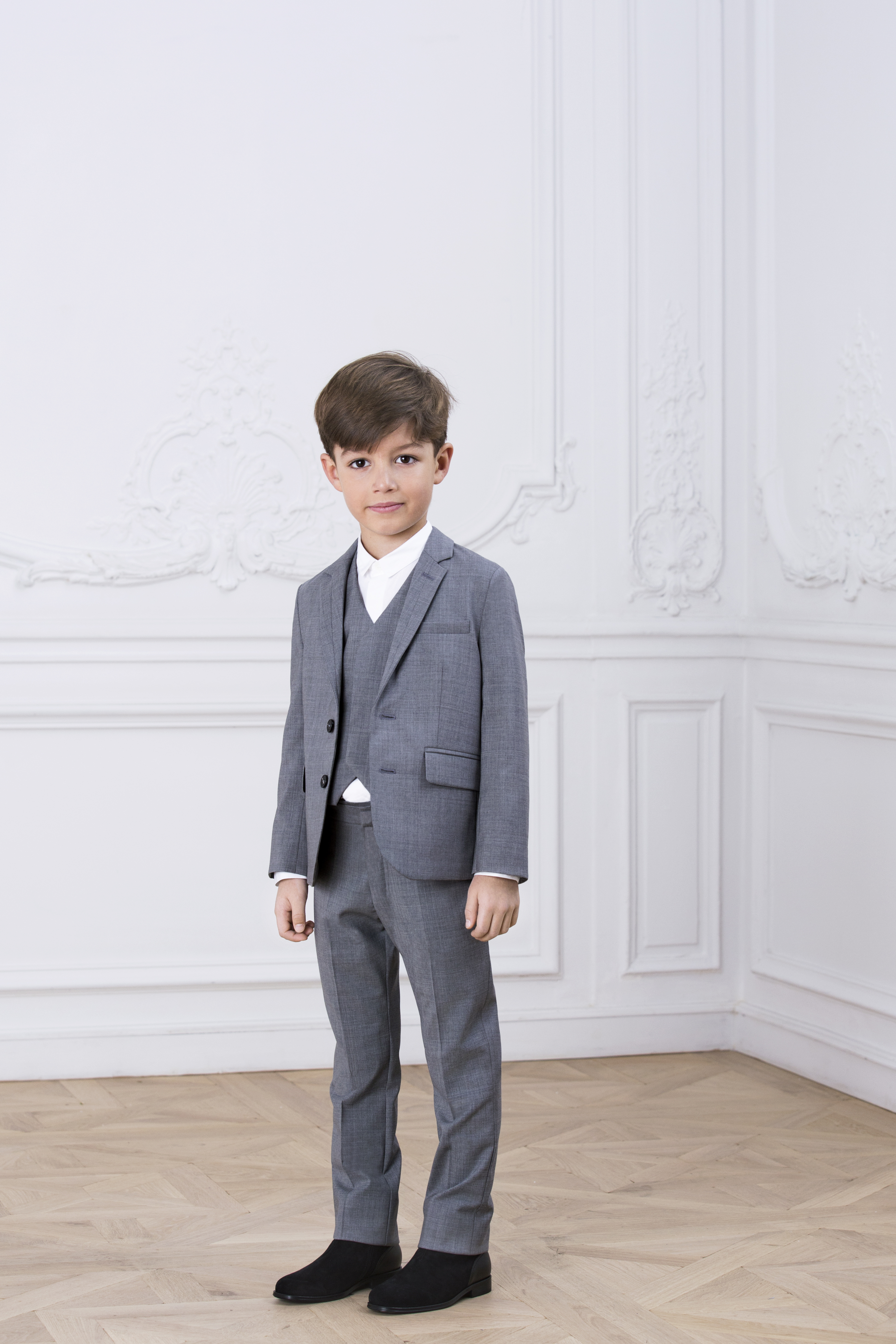 Kids 3 Piece Boys Suit , for 1years to 11 years Set of , Pant, Waistcoat  and Shirt, Ideal for Wedding Birthday, and Special Occasions . Clothing Set