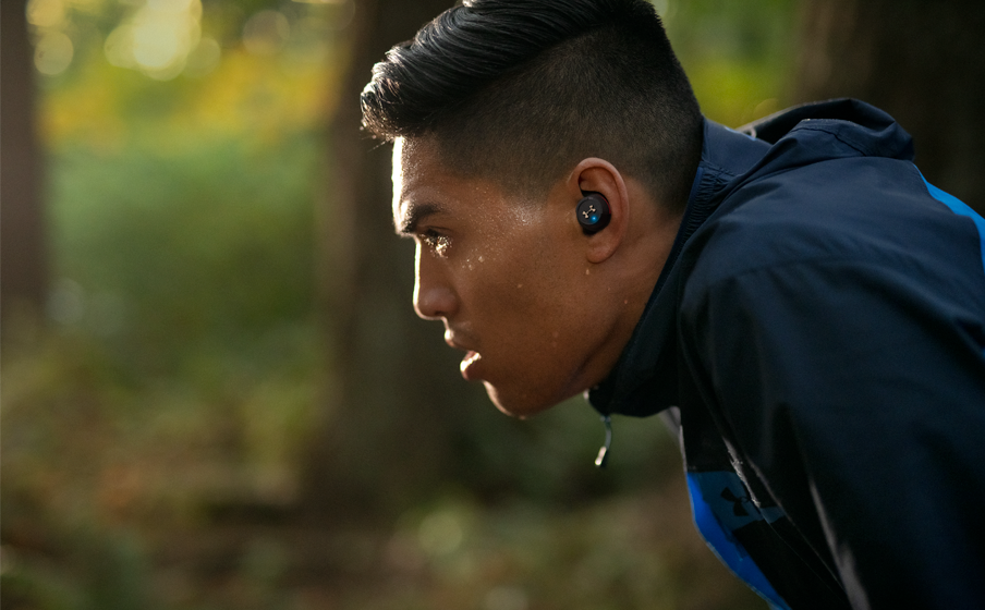 Give the gift of truly wireless earphones to the fitness enthusiast in your life.