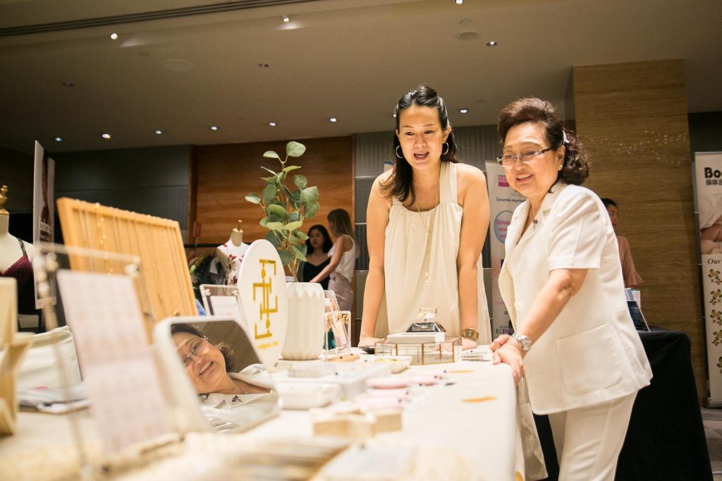 Mums could order a customisable necklace or get a wrist cuff with their kids' handwriting on it at EuniqYou's booth.