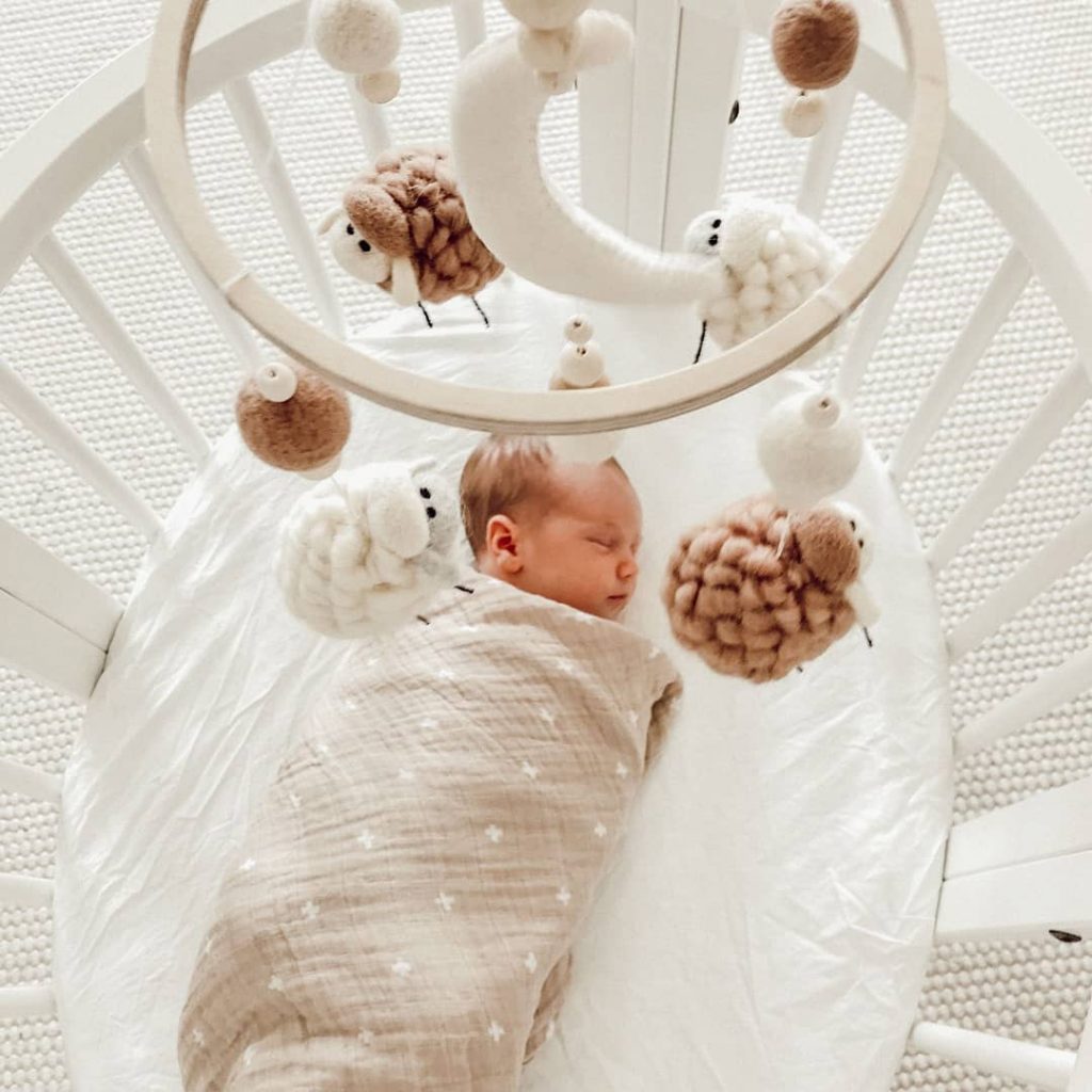 Resembling a nest, the Stokke Sleepi Mini is the perfect companion for your child - it can be used for the first 10 years of his/her life. Image credit: hanna_wo