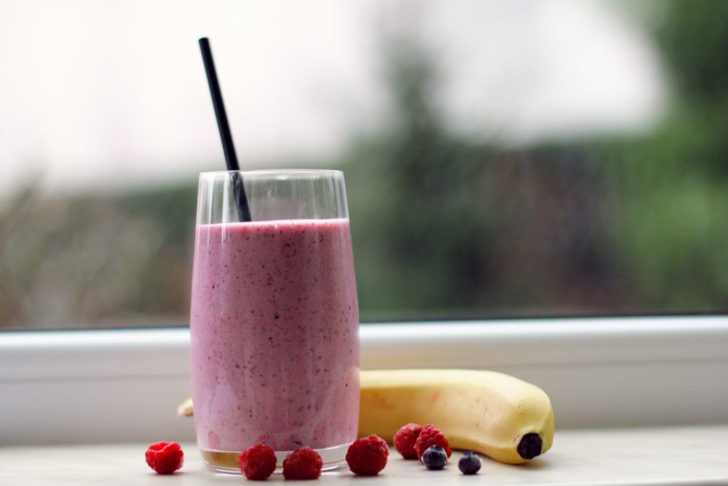 Full of antioxidants and natural sweetness, this smoothie is great as a quick breakfast option.