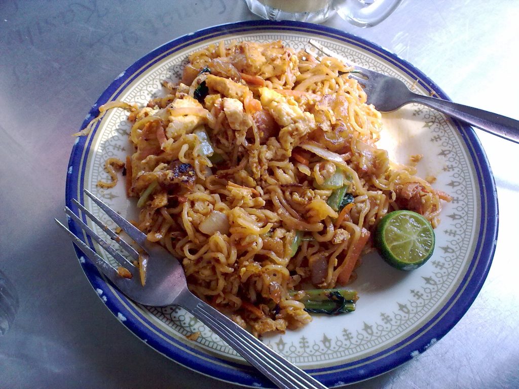 Another quick meal is Maggi Goreng which can be made with just a few ingredients you’ll have on hand. Image credit: Maggi Goreng Restoran Khaleel