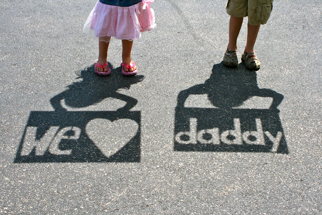 Super cute gifts include photo gifts that make use of shadows like the one above.