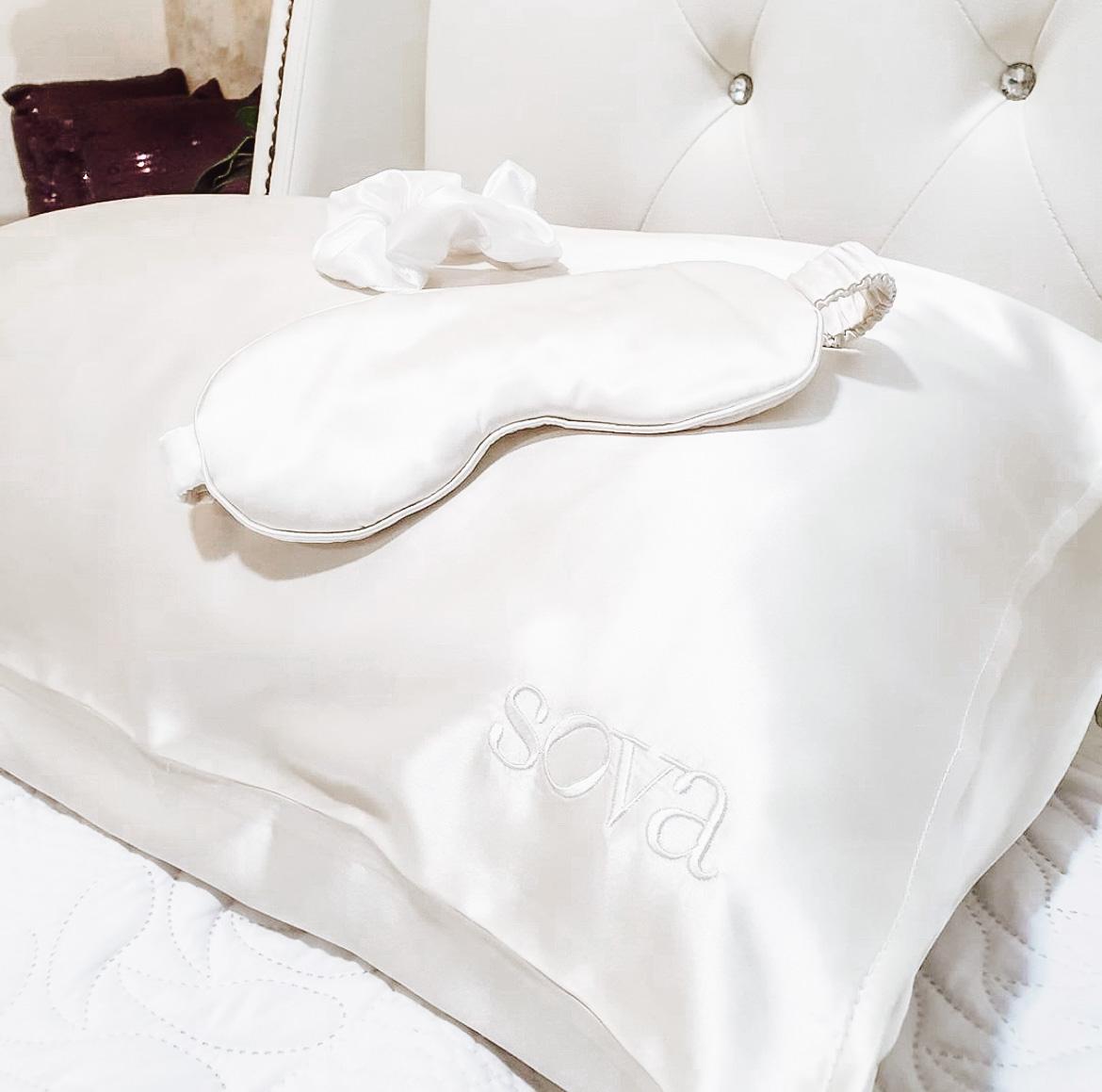 SOVA pillowcases are made with pure high-grade 6A mulberry silk that won’t cause wrinkles, bed head, split-ends, and it’s naturally hypoallergenic.