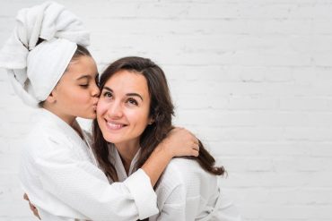 Sparkle And Shine With Mums This Mother's Day 2025